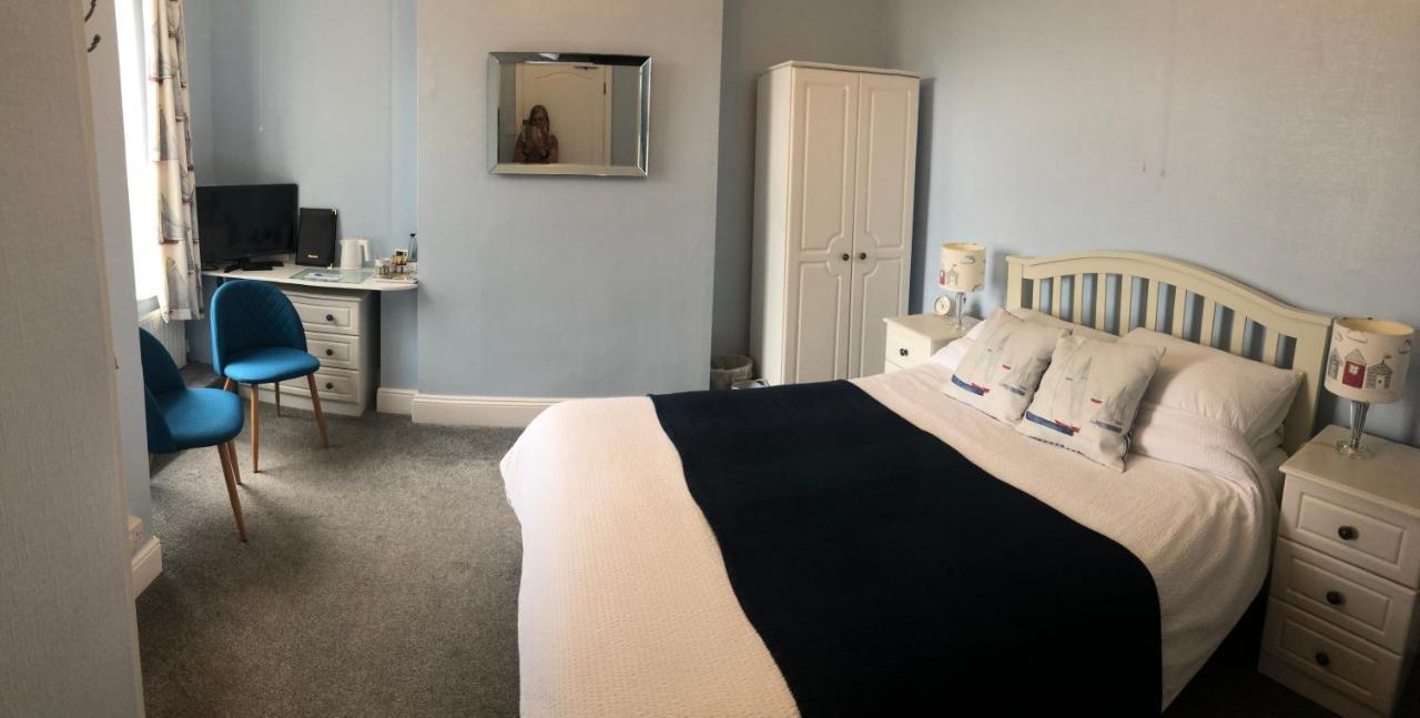 Knoll Guest House Кромер Екстер'єр фото